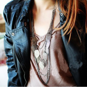 Ovate Leaves Pendant Fashion Woman Necklace