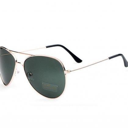 Pilot Beach Party Green Glass Sunglasses