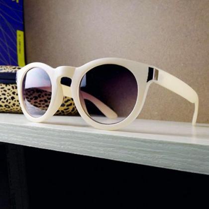 Fashion Summer Unisex Beach Beige Fun Sunglasses
