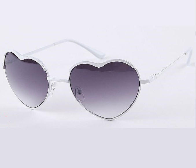 Heart Shape White Frame Woman Sunglasses