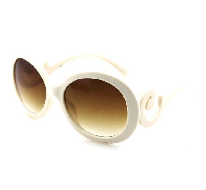 Classy Woman Round Lens Beige Sunglasses