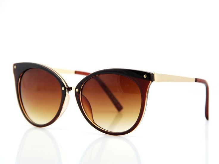 Brown Framed Cat-eye Sunglasses Featuring Brown Coloured Lenses